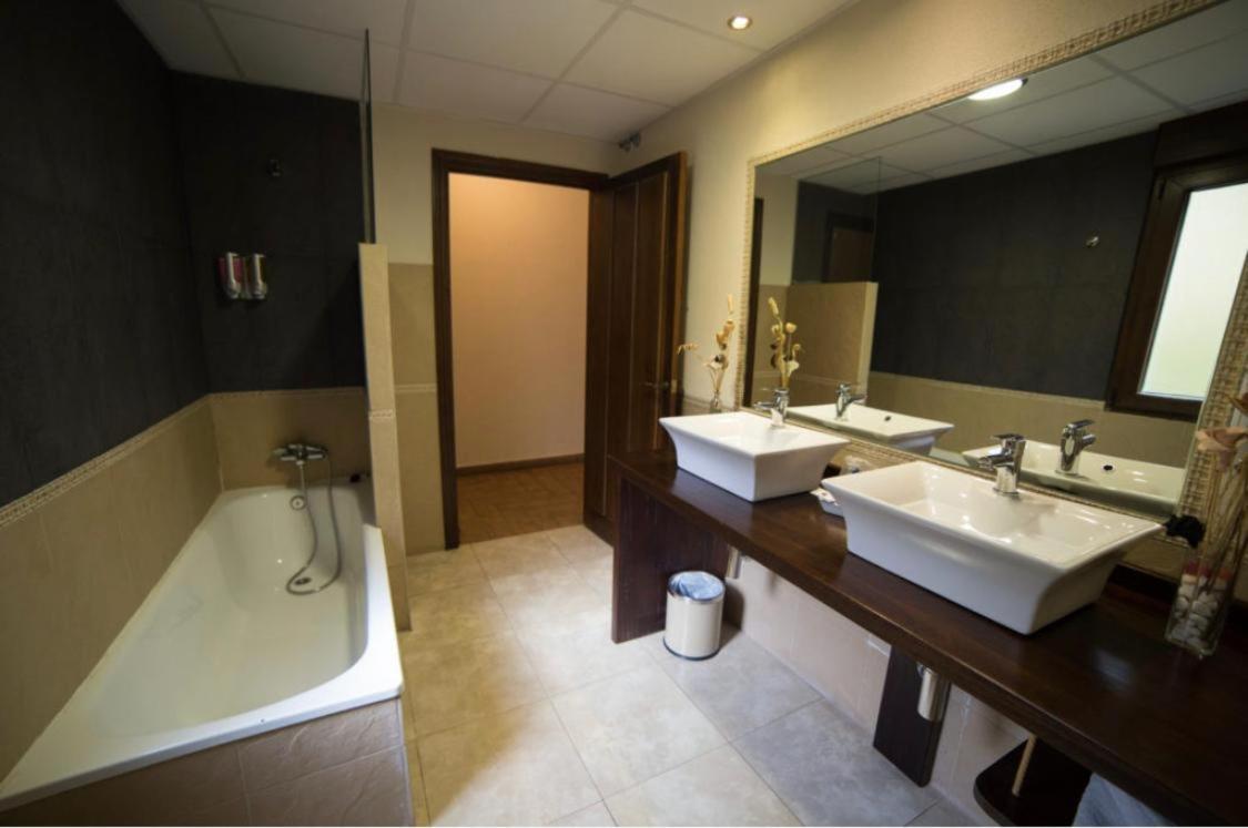 Hotel Casa Beletri Bejar Bagian luar foto