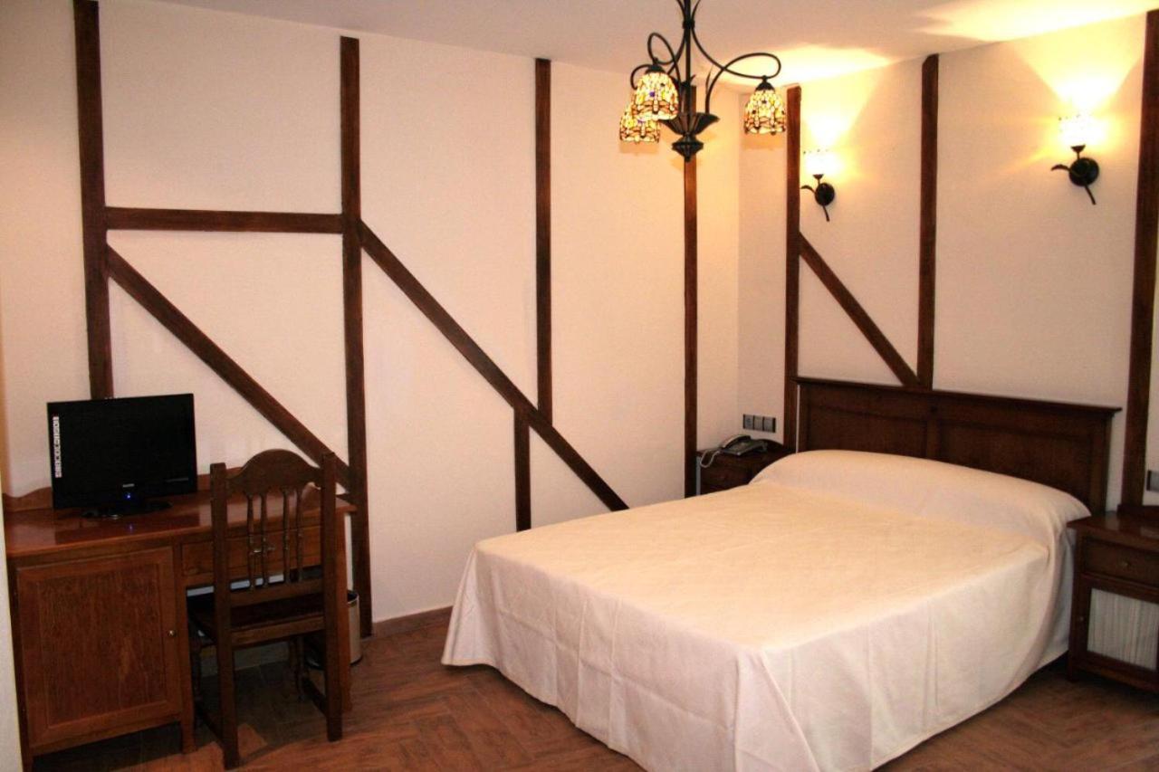 Hotel Casa Beletri Bejar Bagian luar foto